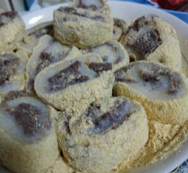 平菇炒瘦肉做法:家常美味,营养满分