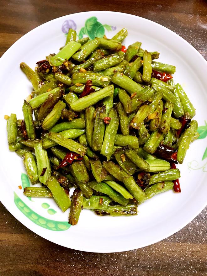 火鸡的做法烤箱:美味宠物护理员的节日大餐